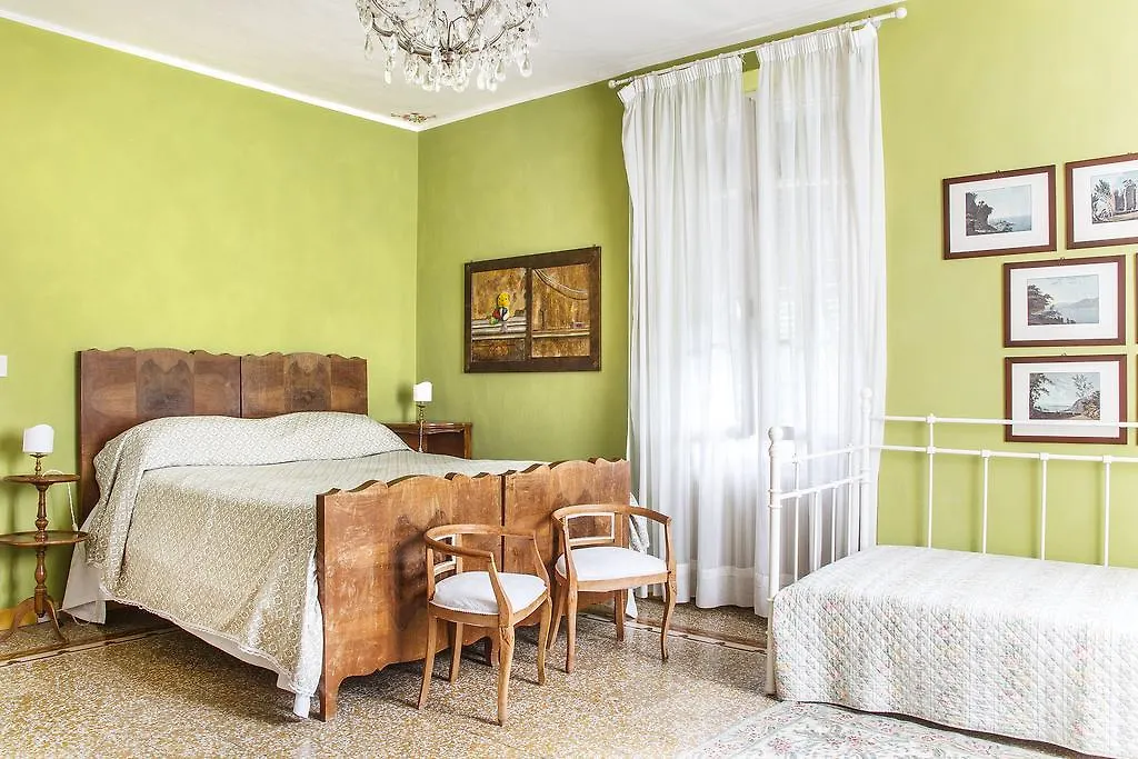 La Villa Del Lago San Felice del Benaco 0*,  Olaszország
